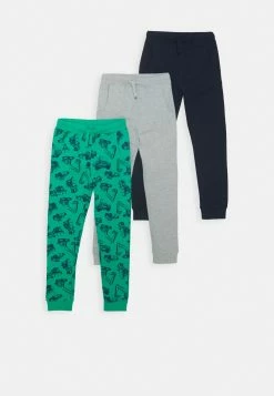 Sortie ❤️ Friboo 3 PACK - Pantalon de survêtement Prix Bradés joggings normale male ✔️